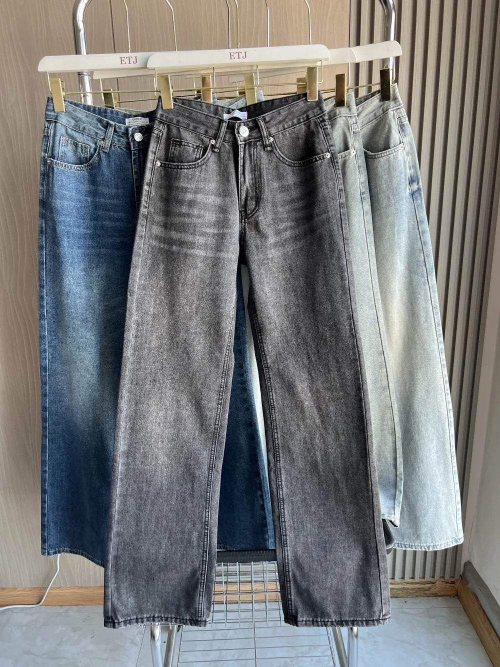 Women's straight heigh waist long jeans